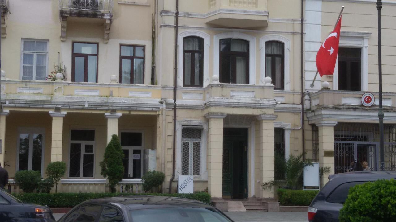 Hostel Mar Nero Batumi Exterior foto